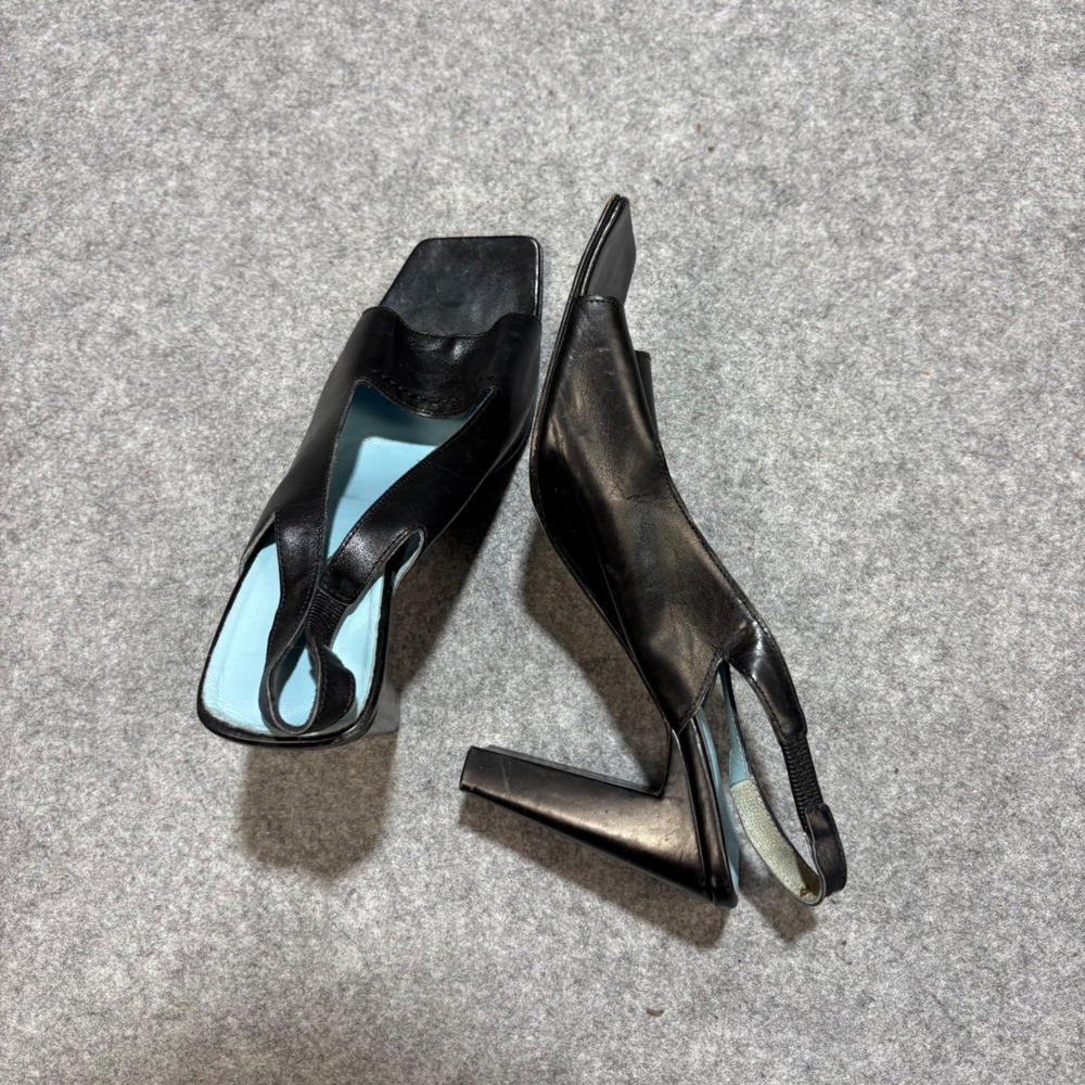 BCBG Max Azria Black Leather Square Toe Slingback Block Heels Made in Italy 8.5B